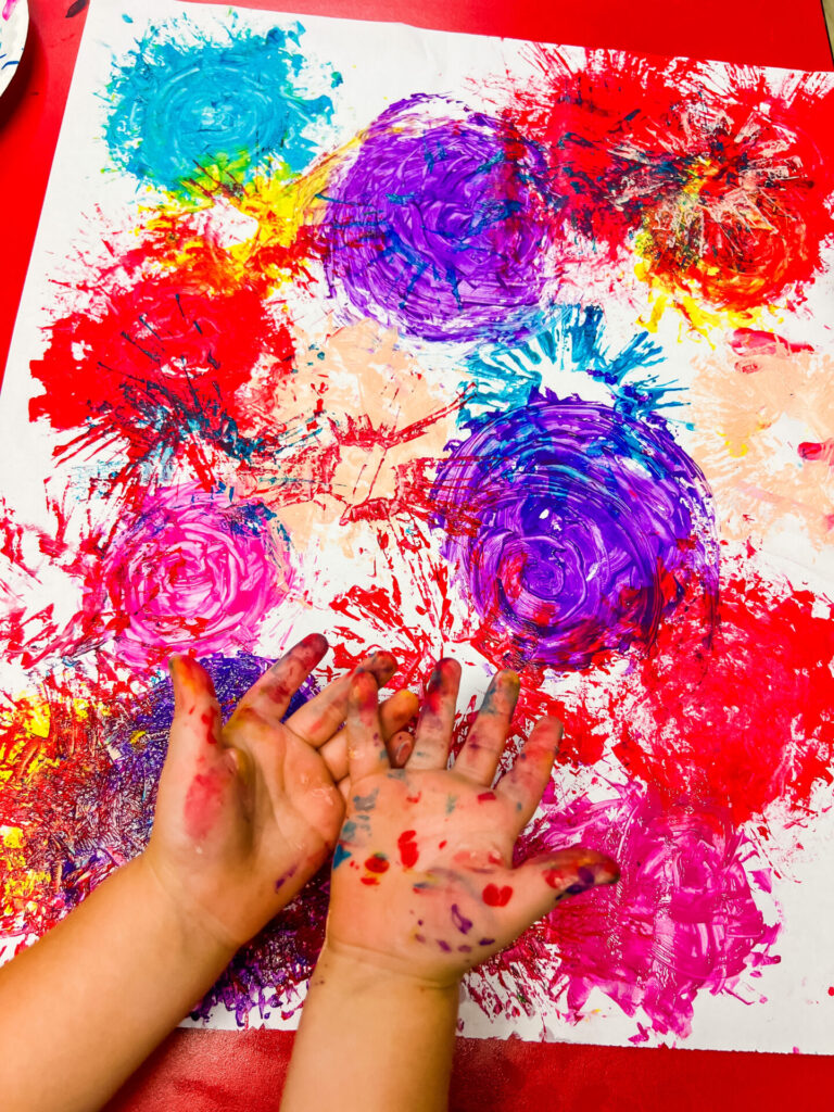 Summer Crafts - Fireworks made from paper towel rolls and paint