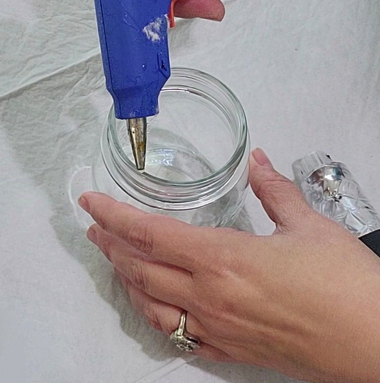 using glue around jar
