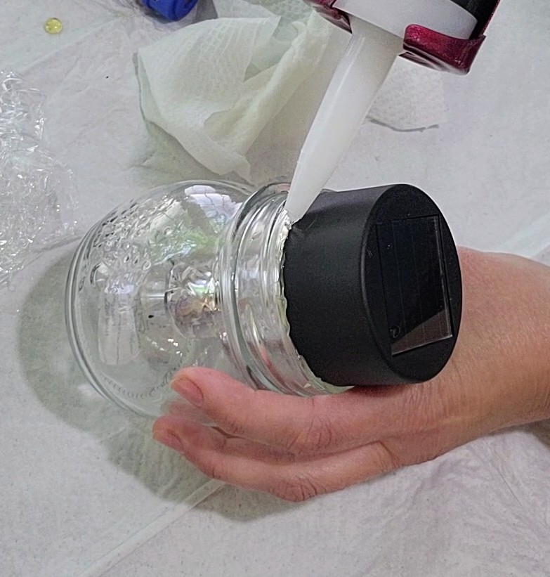Using silicone around jar